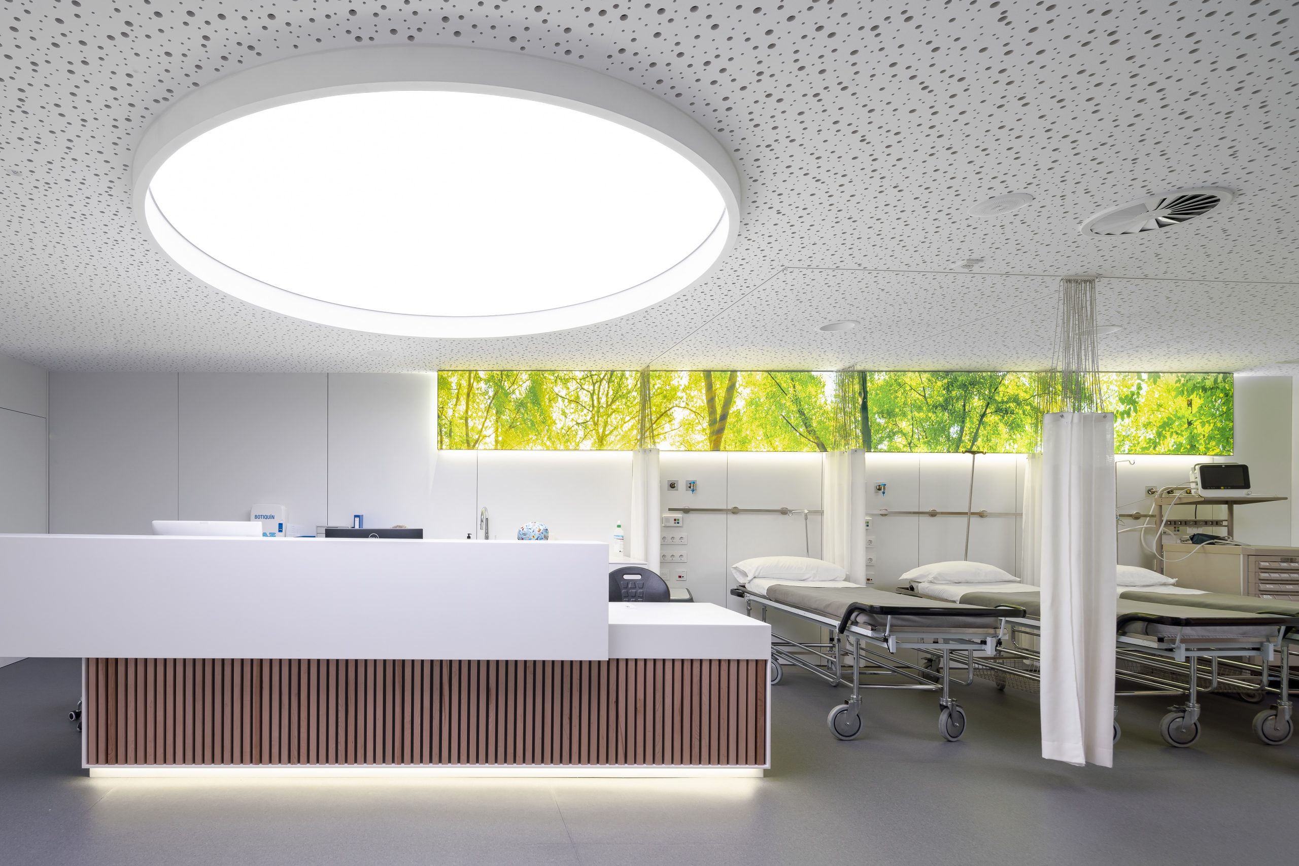 Clinica IVF Barcelona © Simon Garcia | arqfoto.com